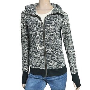 Lululemon Women’s Size 6 Black White Swirl Hoodie Scuba Full Zip Up Jacket